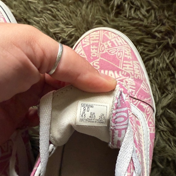 VANS Women's size 9 Pink and white - Picture 8 of 8